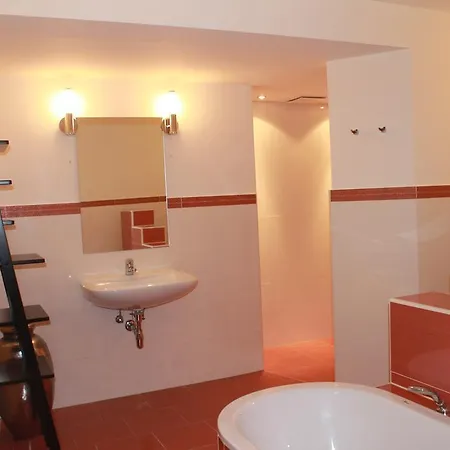 Starapartments * 巴特霍夫加施泰因